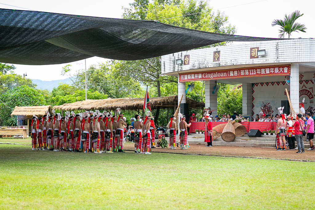 花蓮旅遊景點-2024鳳林鎮吉娜魯岸豐年祭，來感受一下阿美族的熱情與活力吧！一輩子至少該來參加一次的阿美族盛大慶典。（內有飲酒議題未成年請未飲酒） @圍事小哥的幸福相框