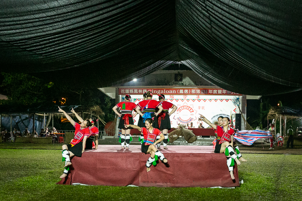 花蓮旅遊景點-2024鳳林鎮吉娜魯岸豐年祭，來感受一下阿美族的熱情與活力吧！一輩子至少該來參加一次的阿美族盛大慶典。（內有飲酒議題未成年請未飲酒） @圍事小哥的幸福相框