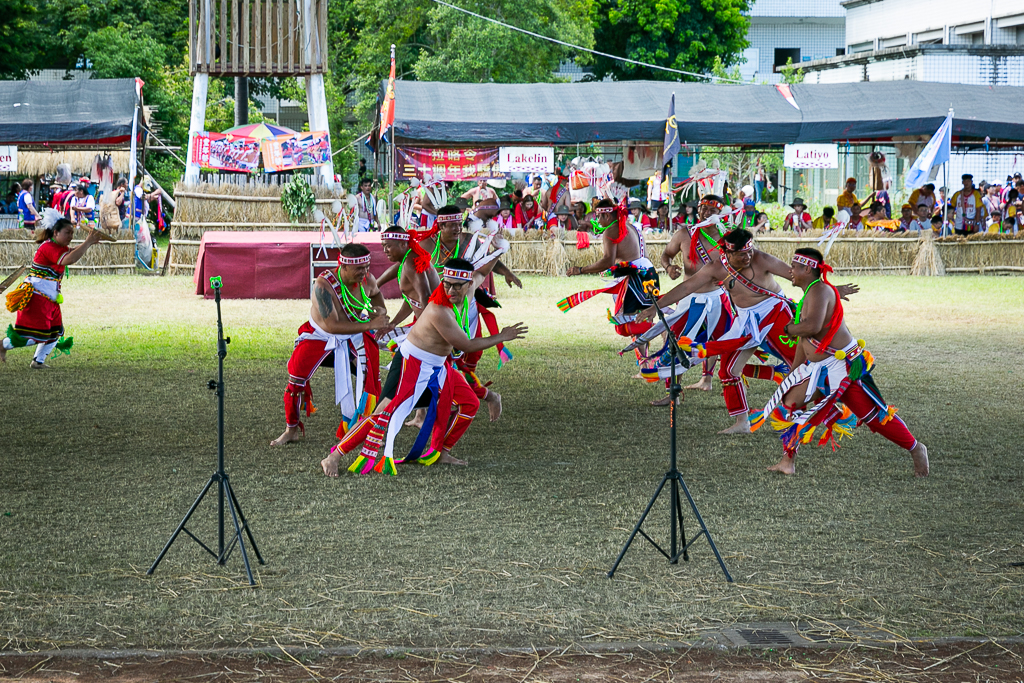 花蓮旅遊景點-2024鳳林鎮吉娜魯岸豐年祭，來感受一下阿美族的熱情與活力吧！一輩子至少該來參加一次的阿美族盛大慶典。（內有飲酒議題未成年請未飲酒） @圍事小哥的幸福相框