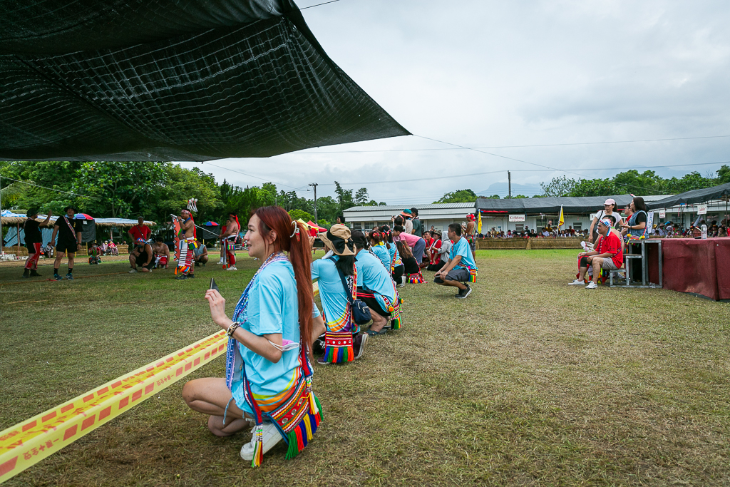 花蓮旅遊景點-2024鳳林鎮吉娜魯岸豐年祭，來感受一下阿美族的熱情與活力吧！一輩子至少該來參加一次的阿美族盛大慶典。（內有飲酒議題未成年請未飲酒） @圍事小哥的幸福相框