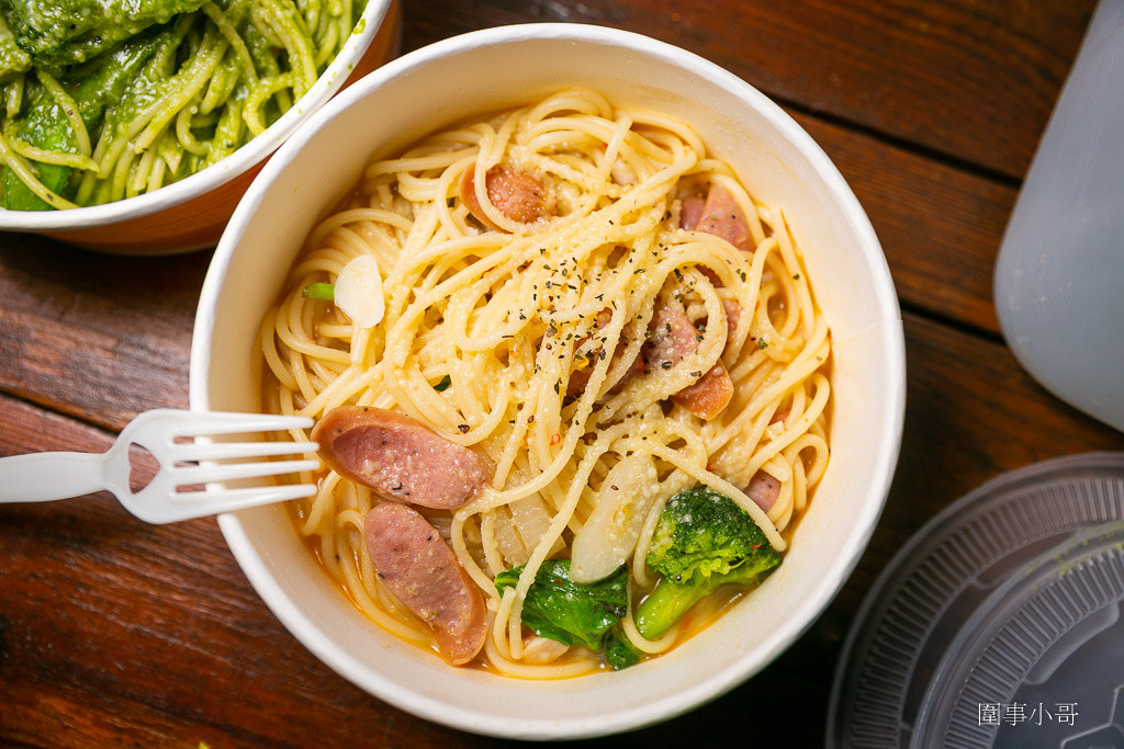 中壢太子鎮美食-Pasta義大利麵&#038;燉飯，滿載美味現作佳餚的義大利麵快餐車在後寮一路這為大家遞送超美味的義大利麵喔喔喔！ @圍事小哥的幸福相框