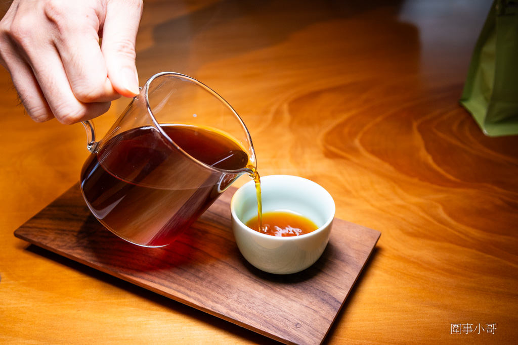 中壢咖啡廳推薦-Mukka cafe-沐卡咖啡，手沖咖啡匠心獨具，咖啡師信手拈來都是讓人回味再三的極品～有自製的美味甜點也有高質感的點心～ @圍事小哥的幸福相框