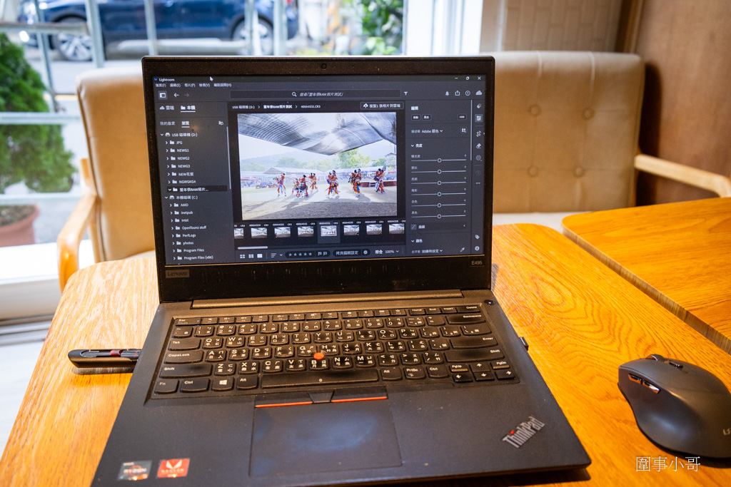 中壢咖啡廳推薦-Mukka cafe-沐卡咖啡，手沖咖啡匠心獨具，咖啡師信手拈來都是讓人回味再三的極品～有自製的美味甜點也有高質感的點心～ @圍事小哥的幸福相框