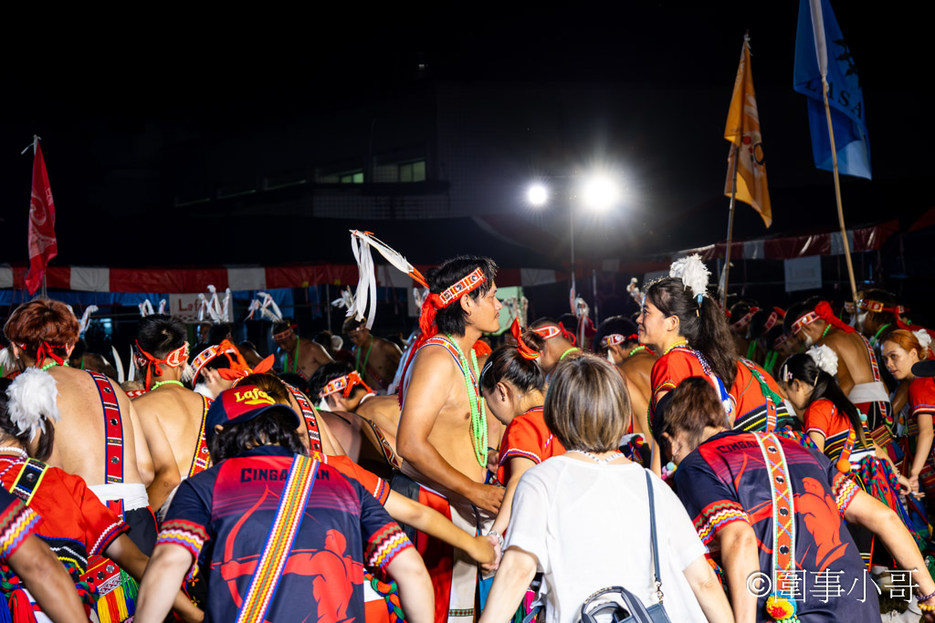 花蓮鳳林阿美族豐年祭,2026吉娜魯岸部落的夏天,歡迎來我們的豐年祭走走看看~(內有飲酒議題,飲酒過量有害健康) @圍事小哥的幸福相框 花蓮鳳林阿美族豐年祭,2026吉娜魯岸部落的夏天,歡迎來我們的豐年祭走走看看~(內有飲酒議題,飲酒過量有害健康) @圍事小哥的幸福相框