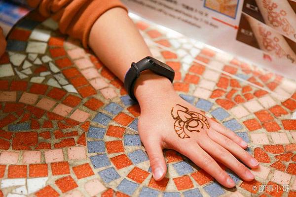 英文館活動紀錄，Henna，印度祝福彩繪 @圍事小哥的幸福相框