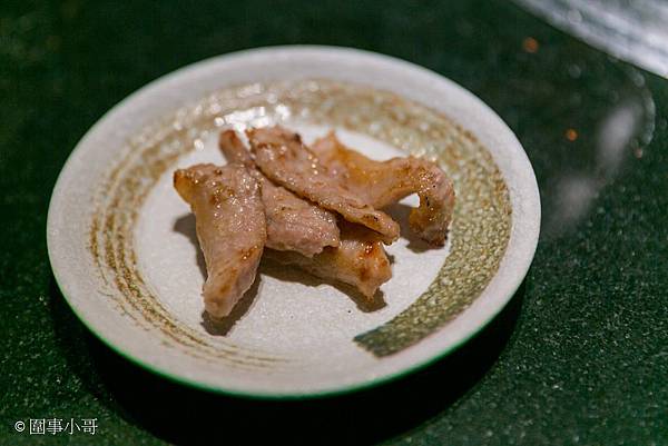 台北美食-帝一，頂級燒烤帝王蟹吃到飽,專人桌邊代烤超高級食材 @圍事小哥的幸福相框