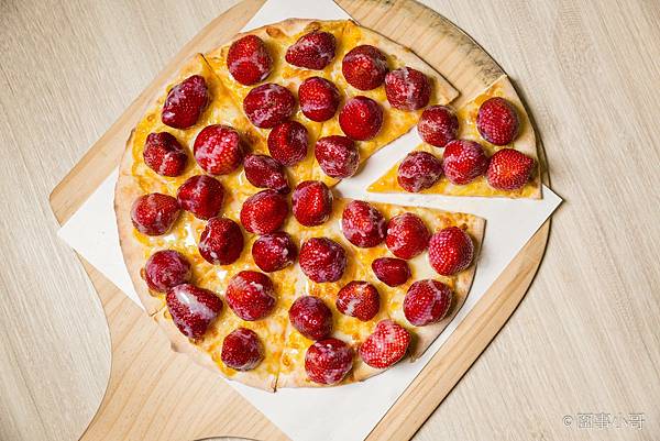 桃園內壢美食-來我家吃披薩，各式創意的美味窯烤披薩火熱出爐囉～（體驗） @圍事小哥的幸福相框